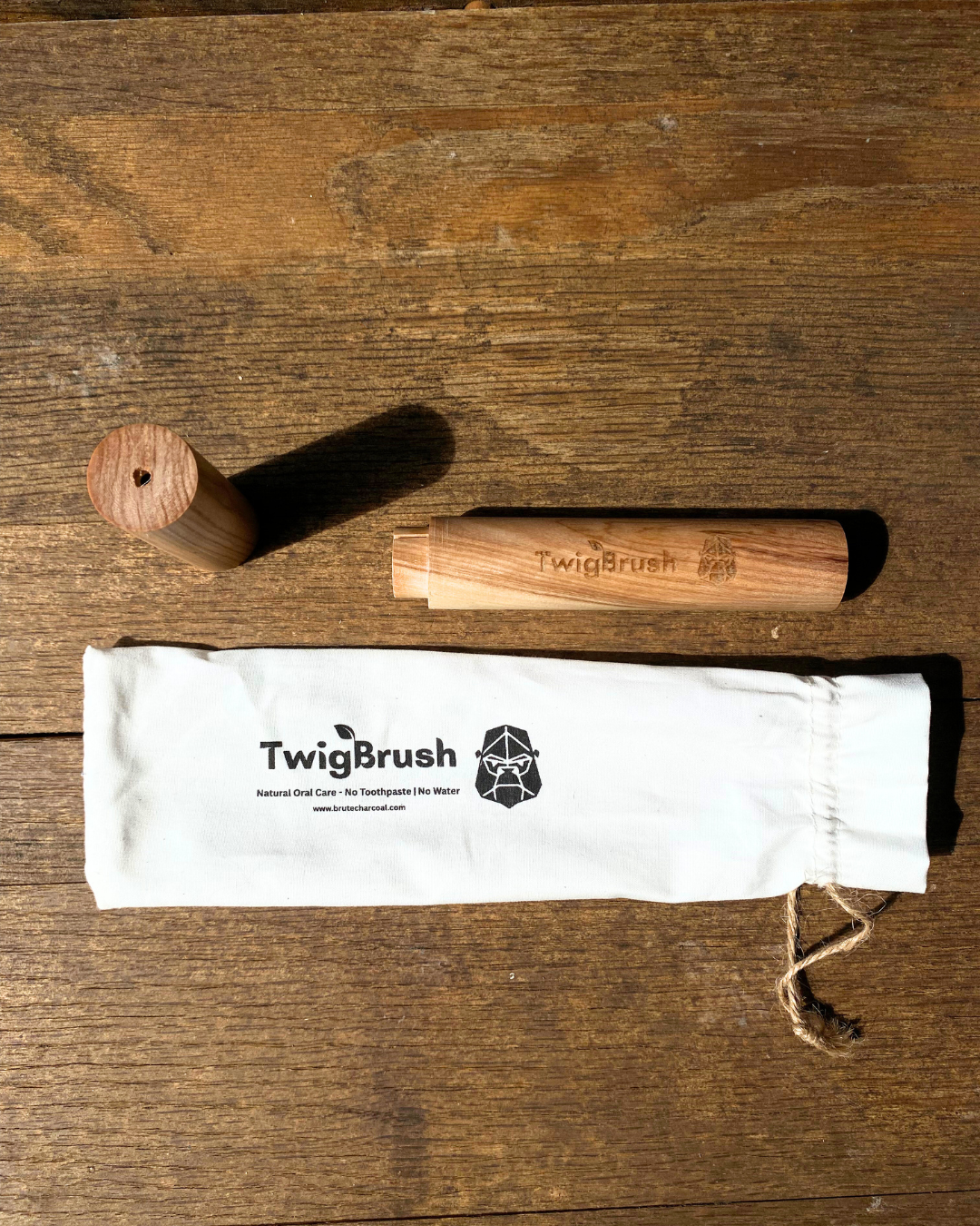 Twig Custom Ventilated Wooden Holder & Pouch - 1pcs